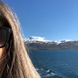 Meet your Posher, Rebecca